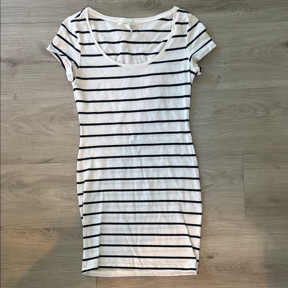 H&M White and Black Striped Mini Dress